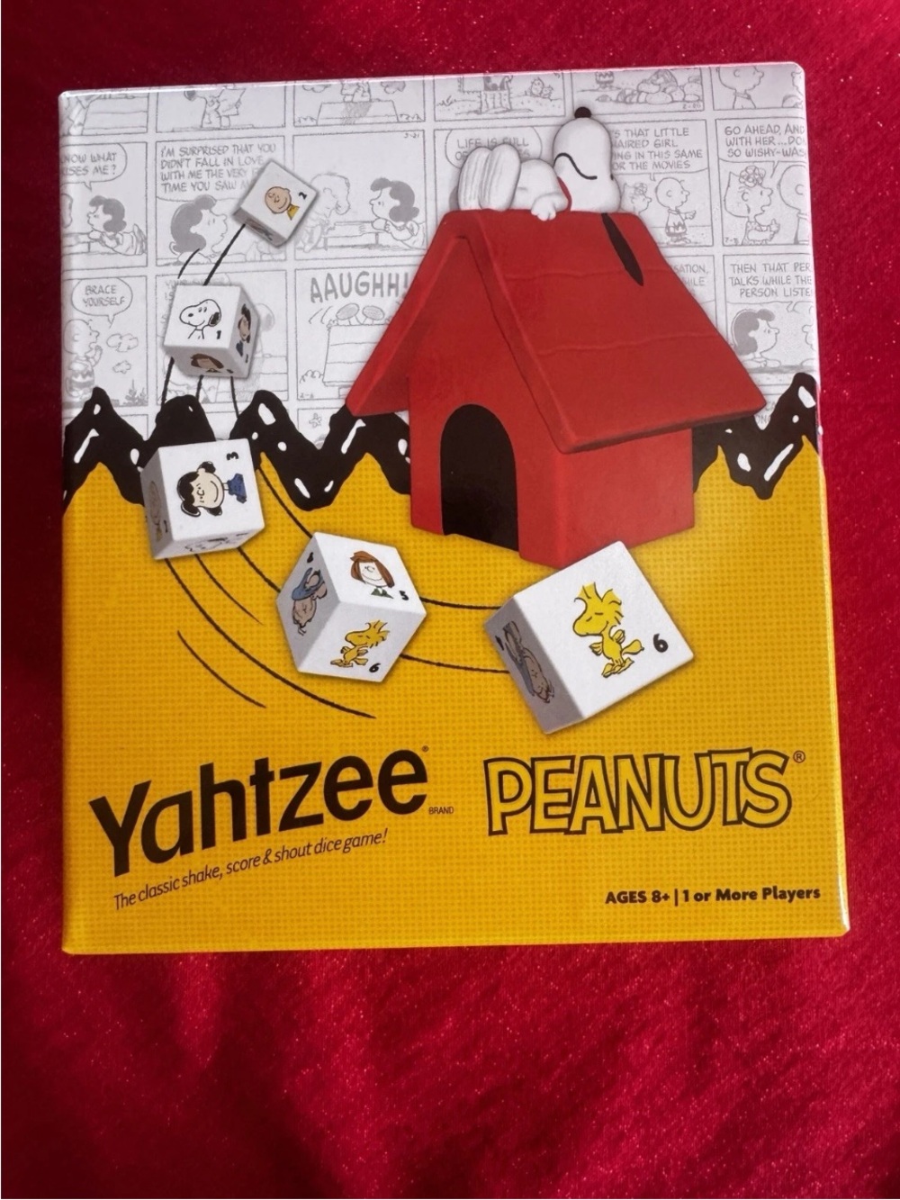 New Yahtzee Peanuts Gang Edition Fun Family Game Hasbro Snoopy Woodstock